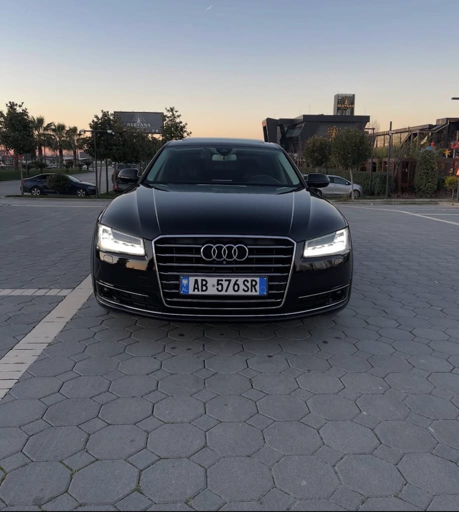 Audi A8