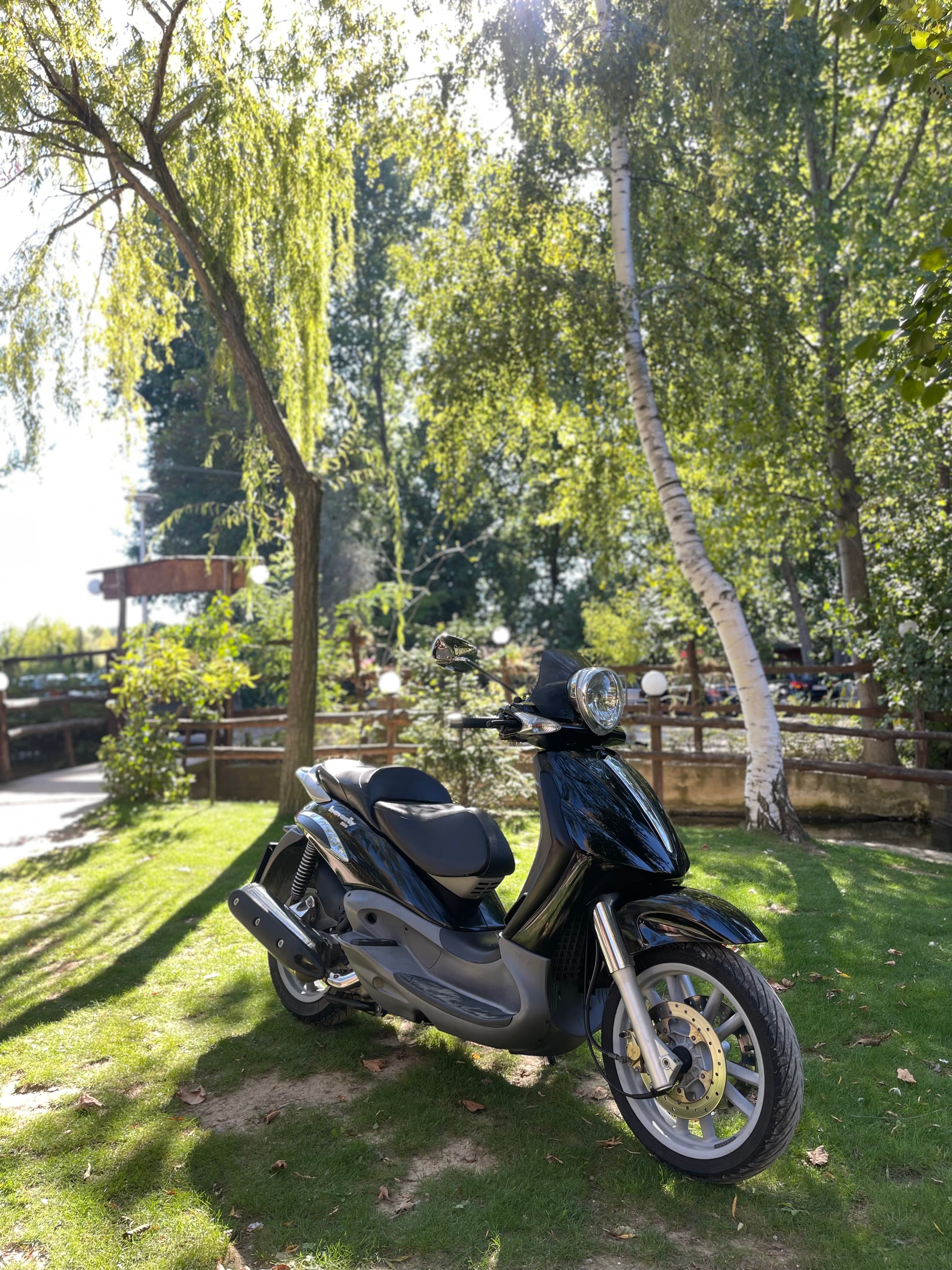 PIAGGIO 28498