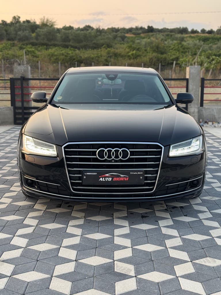 Audi A8